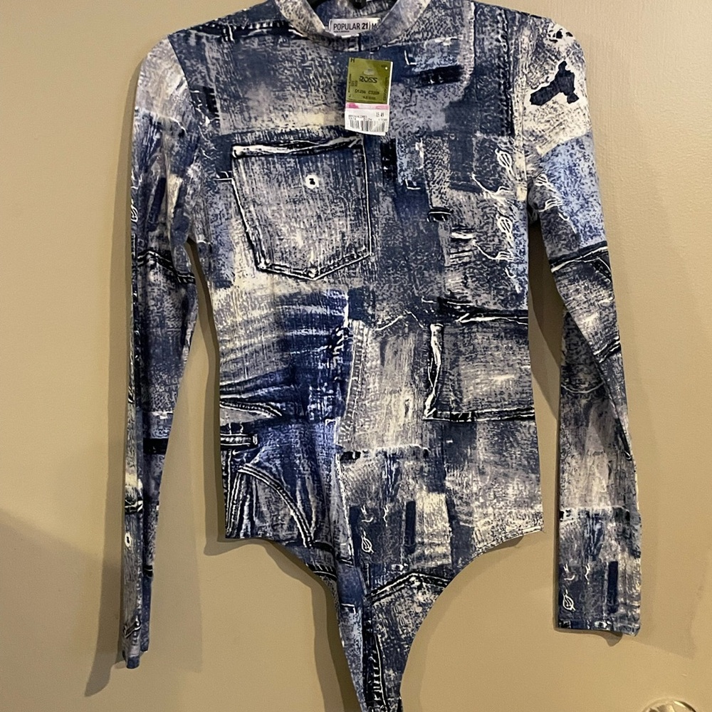 NWT BODYSUIT